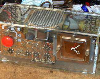 This is a rare Hallicrafters set from 1952. It was a salesman’s sample designed to showcase their then new printed circuit board technology.
