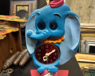 Vintage Disney Dumbo Miken Table Clock