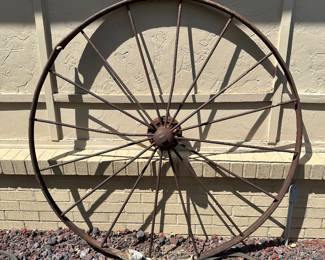 vintage wagon wheel!