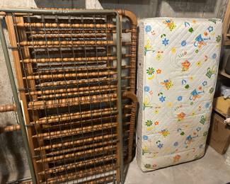 Vintage Baby Crib!