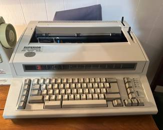 Electric typewriter