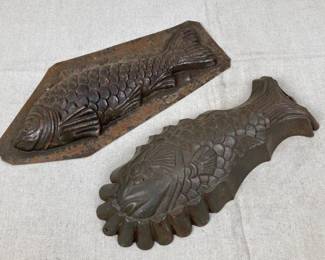 Fish Tin Mold Pair