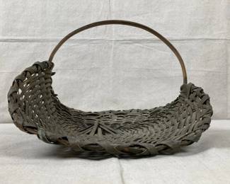 Primitive Gathering Basket
