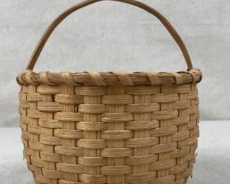Split Oak Country Gathering Basket