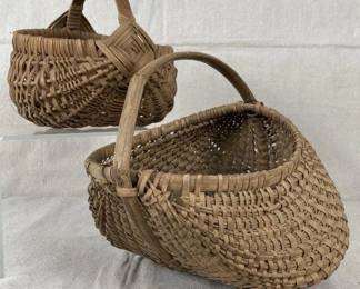 Two Country Buttocks Baskets