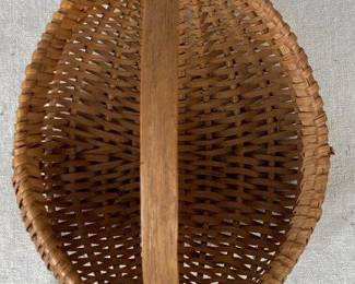 Country Buttocks Basket