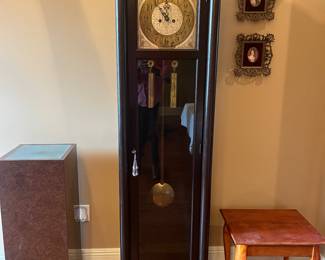 Vintage Colonial clock