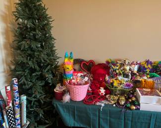 Holiday decor