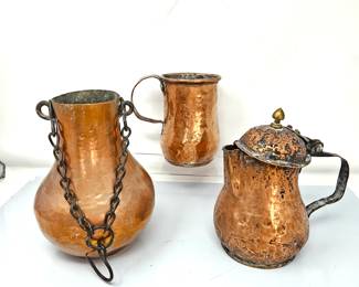 - Antique Copper Lot – Hand-Hammered Vessels, Mug & Hinged Lid Pitcher w/ Chain Handle – Old Syrian Copperware