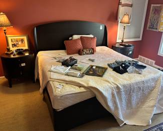 Sleep Number 5000 King Mattress, King Size Bed Frame Head Board 