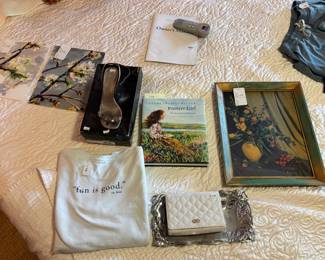 Silver Tray, Books, Dr Seuss T shirt 