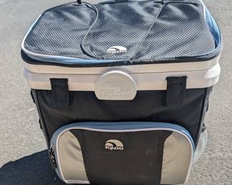 Igloo Rolling Cooler