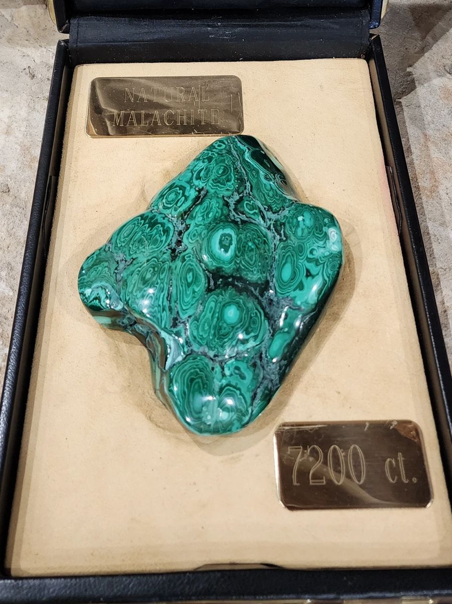 Malachite 7200 carat specimen