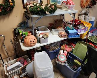 Seasonal decor