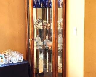 Corner curio cabinet