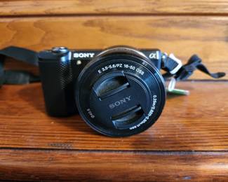 Very nice Sony Alpha5000 camera