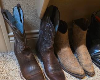 Ladies boots