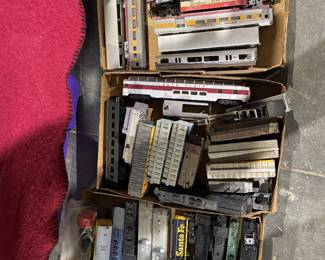 Used engines, parts pieces etc.