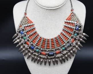 Vintage Outstanding Coral Necklace