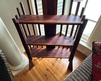 Handmade stand out of cedar
Sides are shaped like a rifle