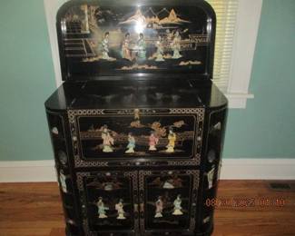 black lacquer Asian Liquor Cabinet with Mother of pearl carvings