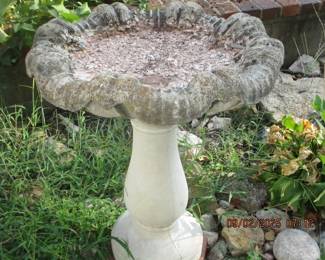 Bird bath