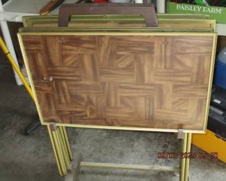 MCM TV trays