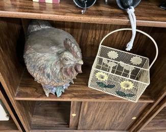 Flat Top Chicken Dispay - Floral Metal Wire Basket w/ Handle