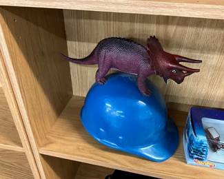 Triceratops Dinosaur Toy/Hat