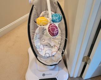 Mama Roo baby rocker