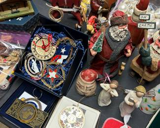 Miscellaneous Christmas items