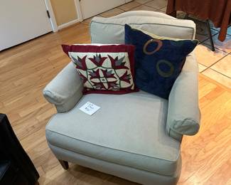 Upholstered Arm Club Chair