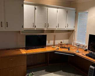 Executive corner desk unit with legal file drawers