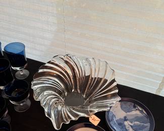 Crystal Swirl Bowl
Collector Plates