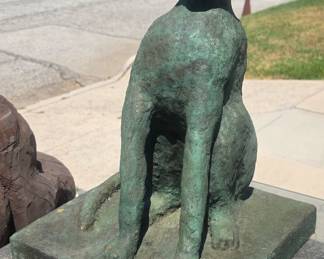William Iaculla cat sculpture.