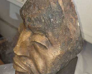 Leon Saulter stone sculpture.