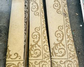 OUTDOOR RUGS
