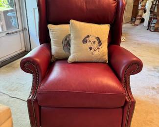 LEATHER RECLINER