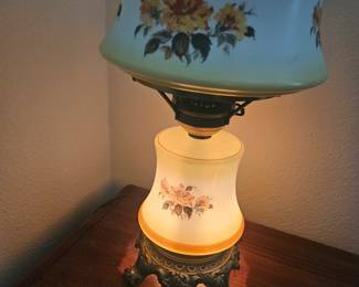 Northern hurricane lamp
Bottom on