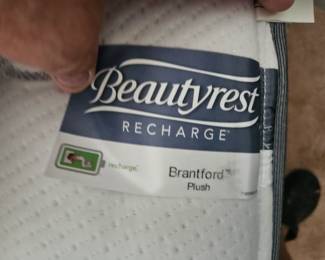 Here is the brand and style mattress set