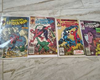 Spiderman 300s books.