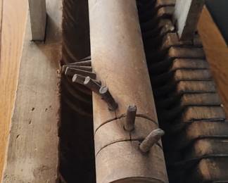tobacco cutter inside