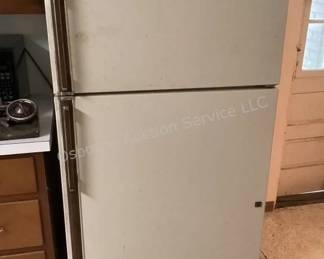Hotpoint refrigerator