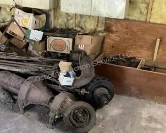Ford Model T spare parts (engine blocks, heads, transmissions, suspension parts, headlights, clutch parts & more)