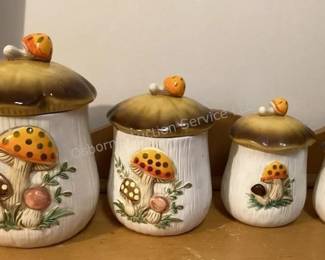 1978 Sears Roebuck mushroom canister set