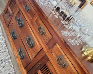 I want this chest!