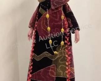 Artisan figurine