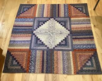 Quilted table cover