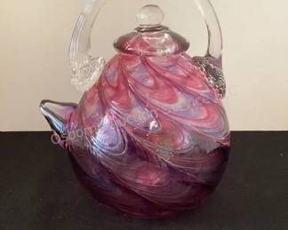 Art glass teapot large paperweight