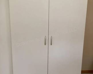 Storage cabinet